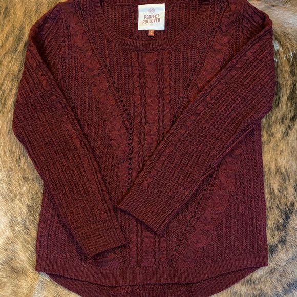Sweaters - Burgundy sweater